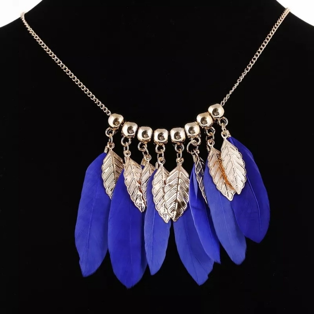 Feather necklace